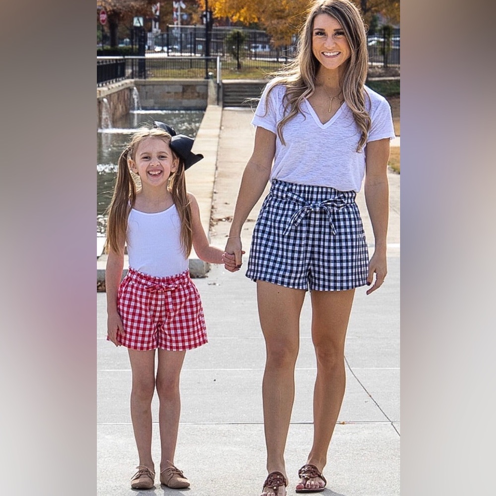 NWT*Women’s Picnic Gingham Ruffle Shorts (Navy & Red)